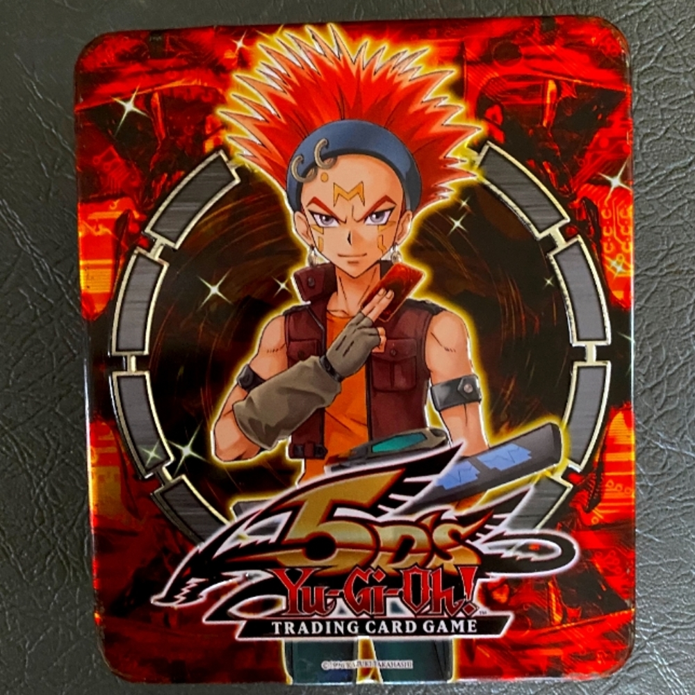 Yu Gi Oh! Cards with collector tin